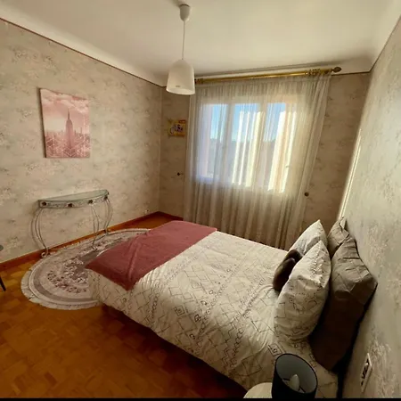 Apartment Tres Grand A 10 Min A Pied Du Centre Castres (Tarn)