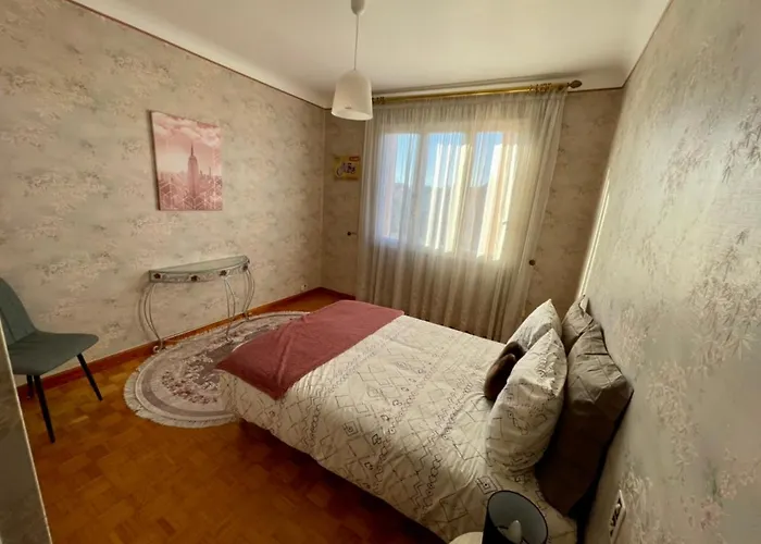 Апартаменты Tres Grand A 10 Min A Pied Du Centre Кастр